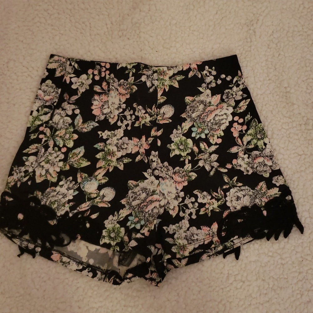 Floral dress shorts